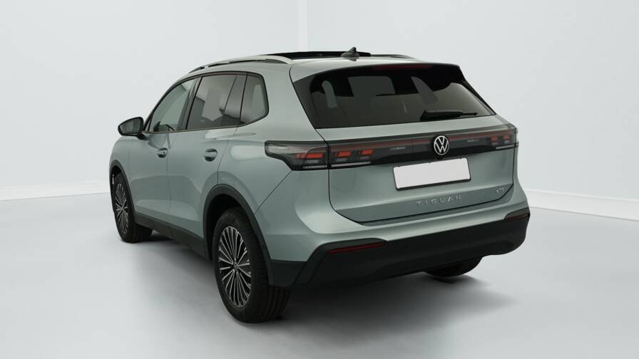 Mandataire Automobile neuf, recherche de Volkswagen Tiguan-nouveau-1-5-etsi-150cv-dsg7-life-plus - E-Motors