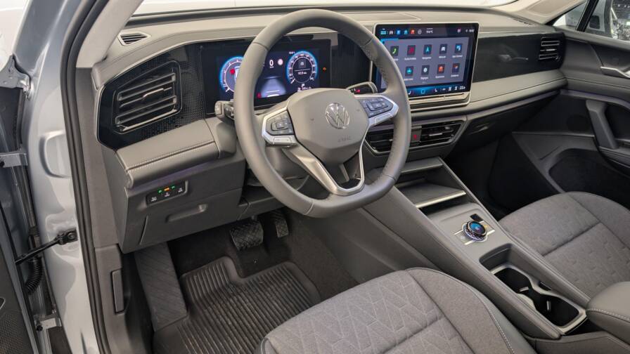 Mandataire Automobile neuf, recherche de Volkswagen Tiguan-nouveau-1-5-etsi-150cv-dsg7-life-plus - E-Motors