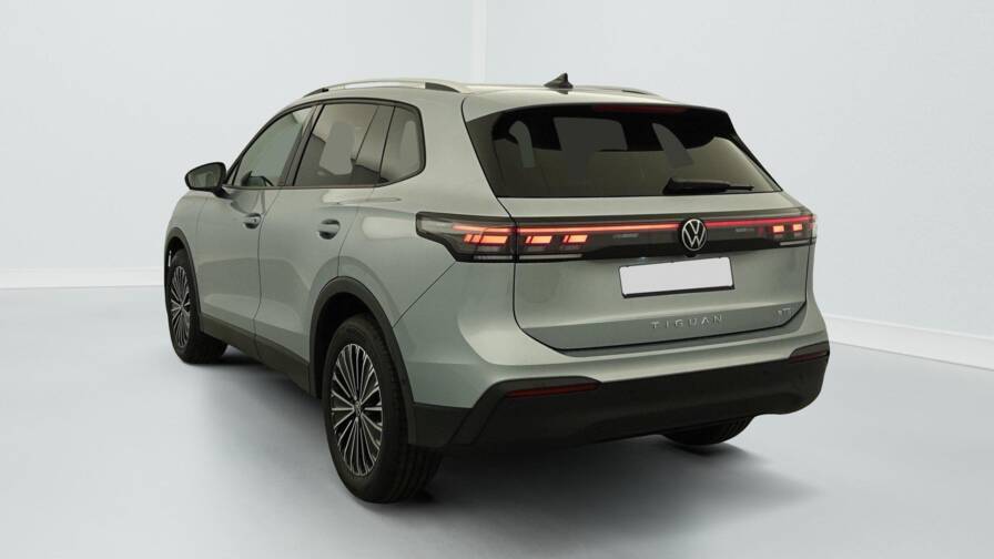 Mandataire Automobile neuf, recherche de Volkswagen Tiguan-nouveau-1-5-etsi-150cv-dsg7-life-plus - E-Motors
