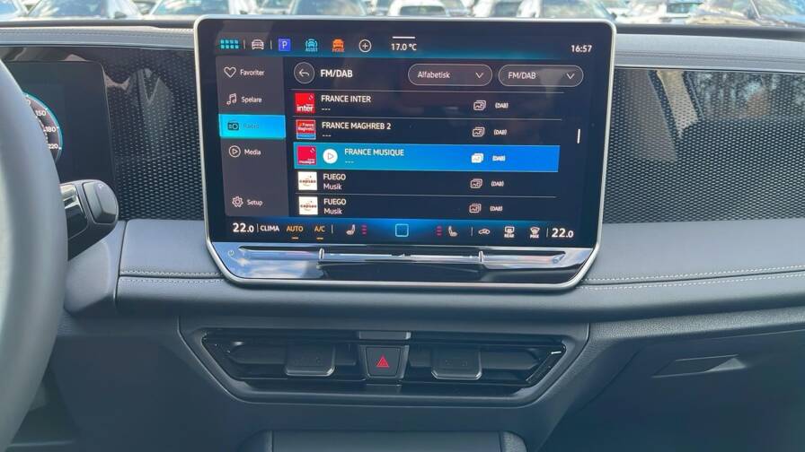 Mandataire Automobile neuf, recherche de Volkswagen Tiguan-nouveau-1-5-etsi-150cv-dsg7-life-plus - E-Motors