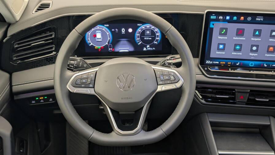 Mandataire Automobile neuf, recherche de Volkswagen Tiguan-nouveau-1-5-etsi-150cv-dsg7-life-plus - E-Motors