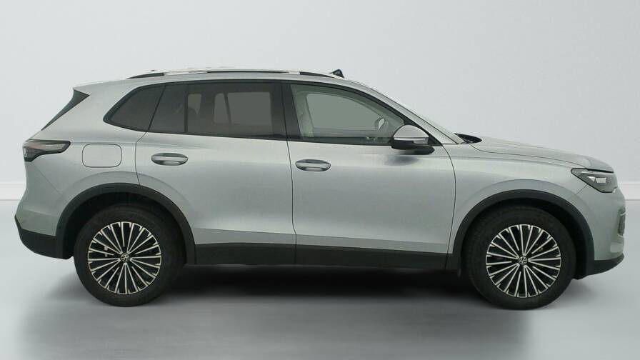 Mandataire Automobile neuf, recherche de Volkswagen Tiguan-nouveau-1-5-etsi-150cv-dsg7-life-plus - E-Motors