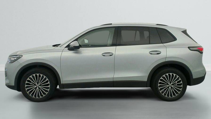 Mandataire Automobile neuf, recherche de Volkswagen Tiguan-nouveau-1-5-etsi-150cv-dsg7-life-plus - E-Motors