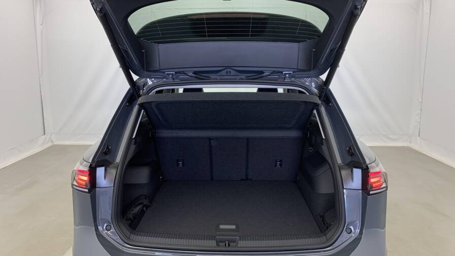 Mandataire Automobile neuf, recherche de Volkswagen Tiguan-nouveau-1-5-etsi-150cv-dsg7-life-plus - E-Motors