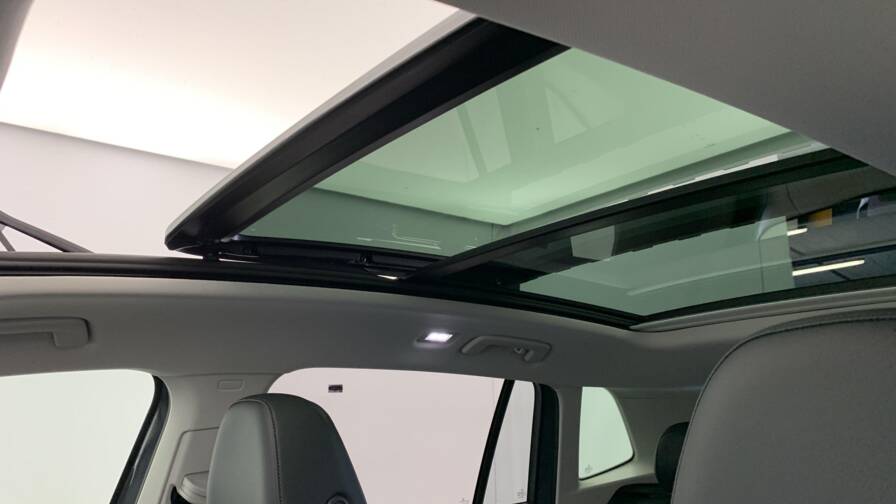 Mandataire Automobile neuf, recherche de Volkswagen Tiguan-nouveau-1-5-etsi-150cv-dsg7-life-plus - E-Motors