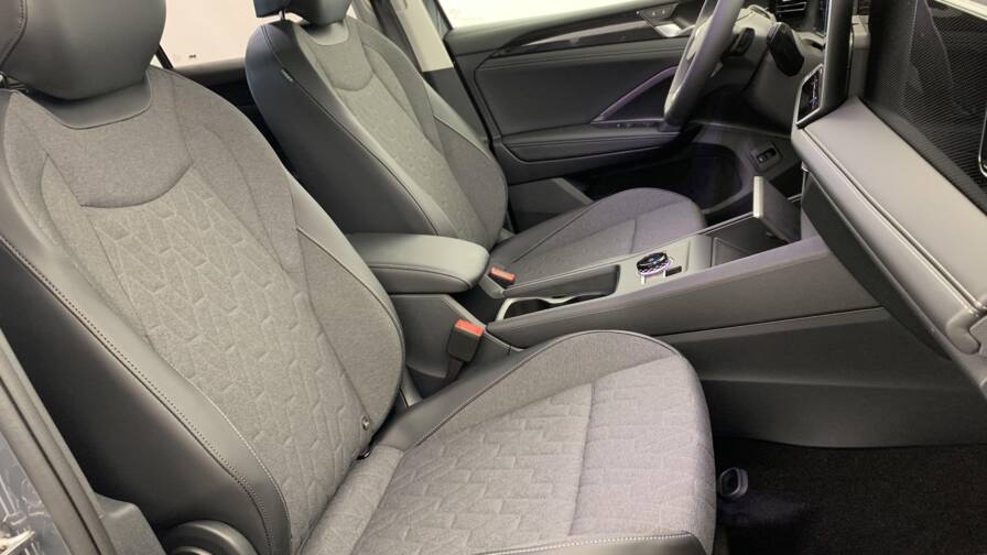 Mandataire Automobile neuf, recherche de Volkswagen Tiguan-nouveau-1-5-etsi-150cv-dsg7-life-plus - E-Motors