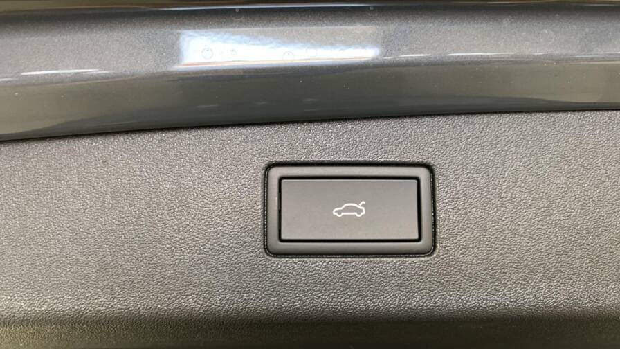 Mandataire Automobile neuf, recherche de Volkswagen Tiguan-nouveau-1-5-etsi-150cv-dsg7-life-plus - E-Motors