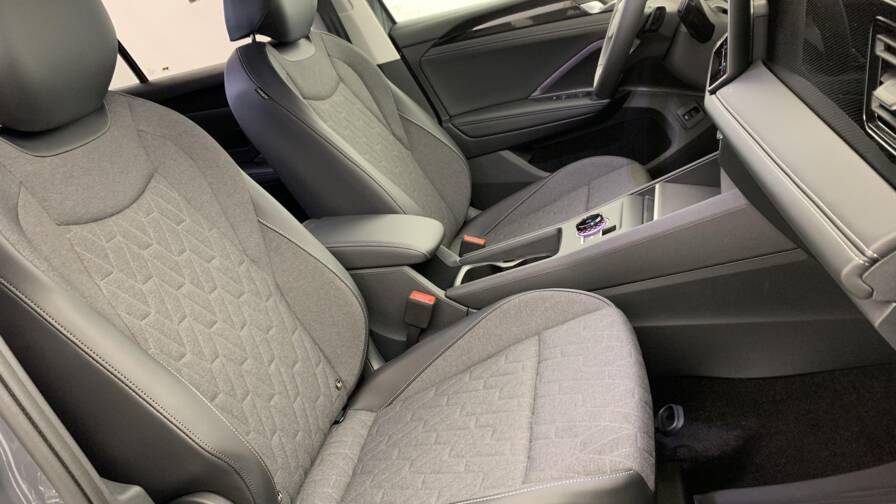 Mandataire Automobile neuf, recherche de Volkswagen Tiguan-nouveau-1-5-etsi-150cv-dsg7-life-plus - E-Motors