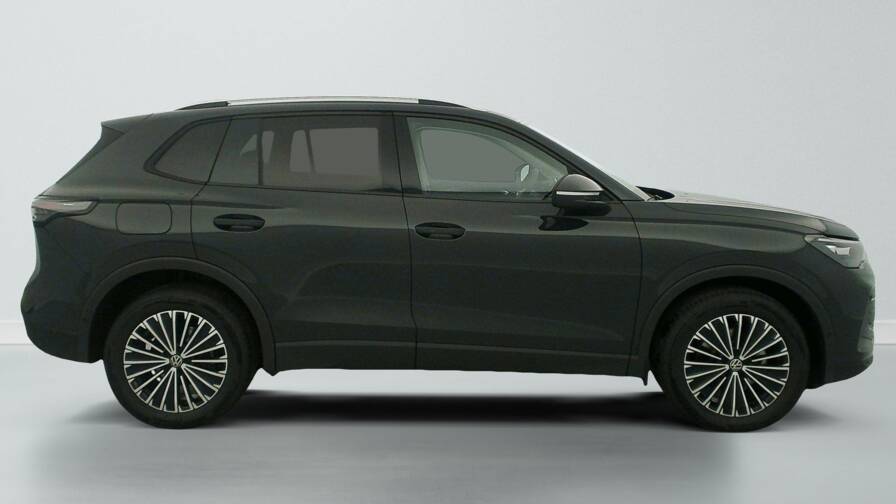 Mandataire Automobile neuf, recherche de Volkswagen Tiguan-nouveau-1-5-etsi-150cv-dsg7-life-plus - E-Motors