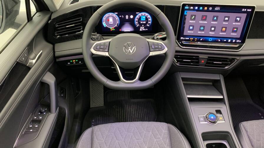 Mandataire Automobile neuf, recherche de Volkswagen Tiguan-nouveau-1-5-etsi-150cv-dsg7-life-plus - E-Motors