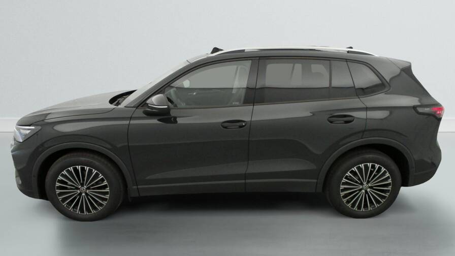 Mandataire Automobile neuf, recherche de Volkswagen Tiguan-nouveau-1-5-etsi-150cv-dsg7-life-plus - E-Motors