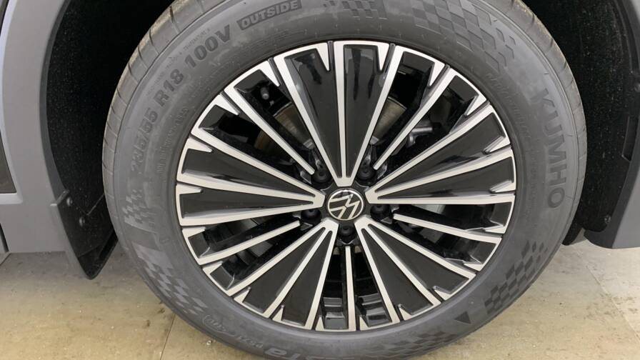 Mandataire Automobile neuf, recherche de Volkswagen Tiguan-nouveau-1-5-etsi-150cv-dsg7-life-plus - E-Motors