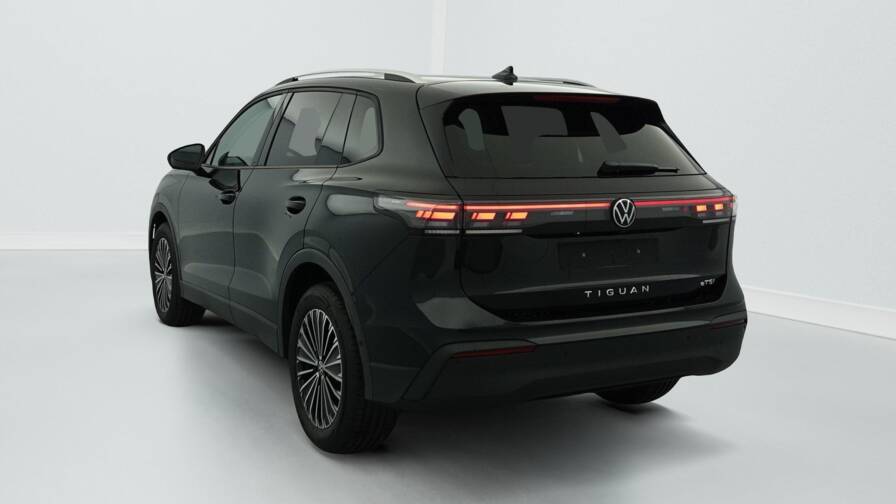 Mandataire Automobile neuf, recherche de Volkswagen Tiguan-nouveau-1-5-etsi-150cv-dsg7-life-plus - E-Motors