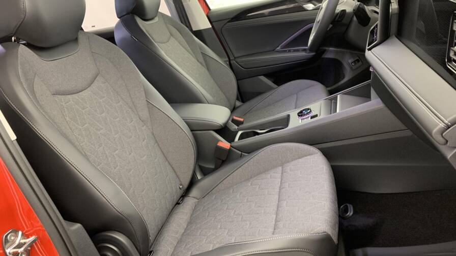 Mandataire Automobile neuf, recherche de Volkswagen Tiguan-nouveau-1-5-etsi-150cv-dsg7-life-plus - E-Motors