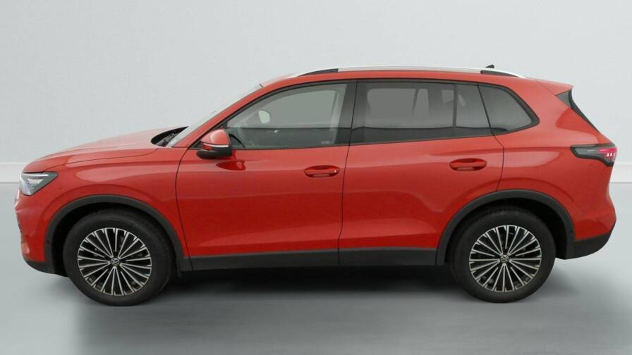 Mandataire Automobile neuf, recherche de Volkswagen Tiguan-nouveau-1-5-etsi-150cv-dsg7-life-plus - E-Motors