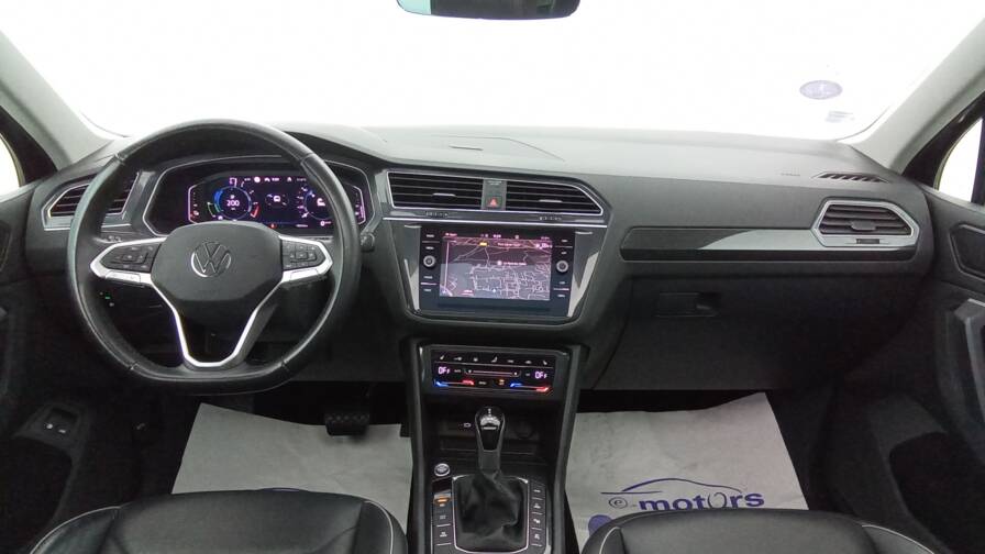 Mandataire Automobile occasion, recherche de Volkswagen Tiguan-1-4-ehybrid-245-dsg6-elegance-exclusive-plus-cuir-plus-toit - E-Motors
