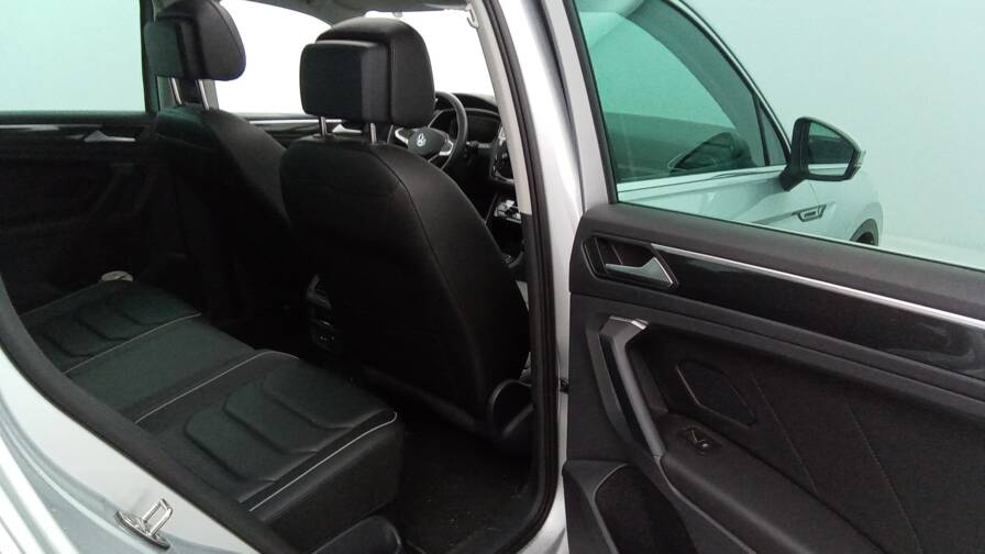 Mandataire Automobile occasion, recherche de Volkswagen Tiguan-1-4-ehybrid-245-dsg6-elegance-exclusive-plus-cuir-plus-toit - E-Motors