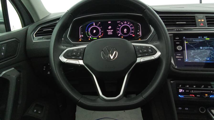 Mandataire Automobile occasion, recherche de Volkswagen Tiguan-1-4-ehybrid-245-dsg6-elegance-exclusive-plus-cuir-plus-toit - E-Motors