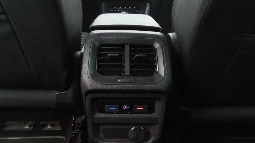 Mandataire Automobile occasion, recherche de Volkswagen Tiguan-1-4-ehybrid-245-dsg6-r-line - E-Motors