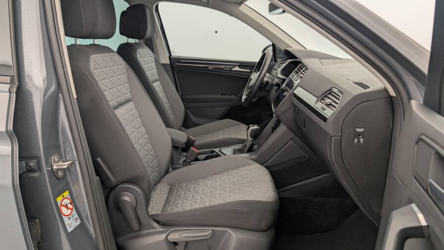 Mandataire Automobile occasion, recherche de Volkswagen Tiguan-1-4-ehybrid-245ch-dsg6-life - E-Motors