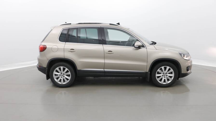 Mandataire Automobile occasion, recherche de Volkswagen Tiguan-2-0-tdi-110-bluemotion-sportline - E-Motors