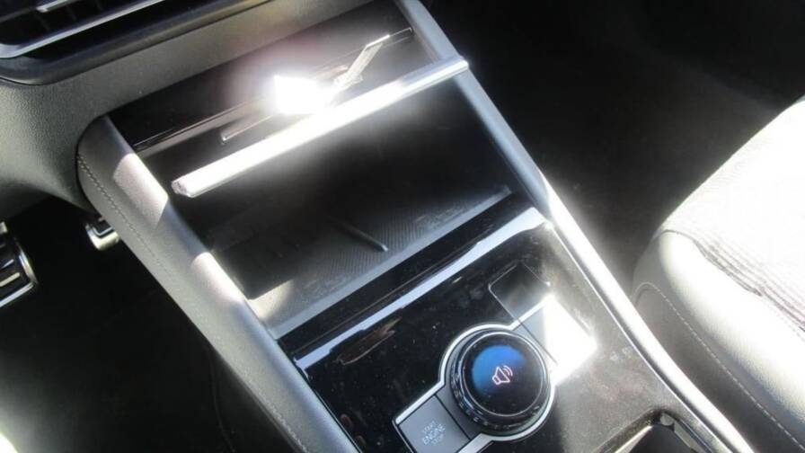 Mandataire Automobile neuf, recherche de Volkswagen Tiguan-2-0-tdi-150ch-dsg7-r-line - E-Motors