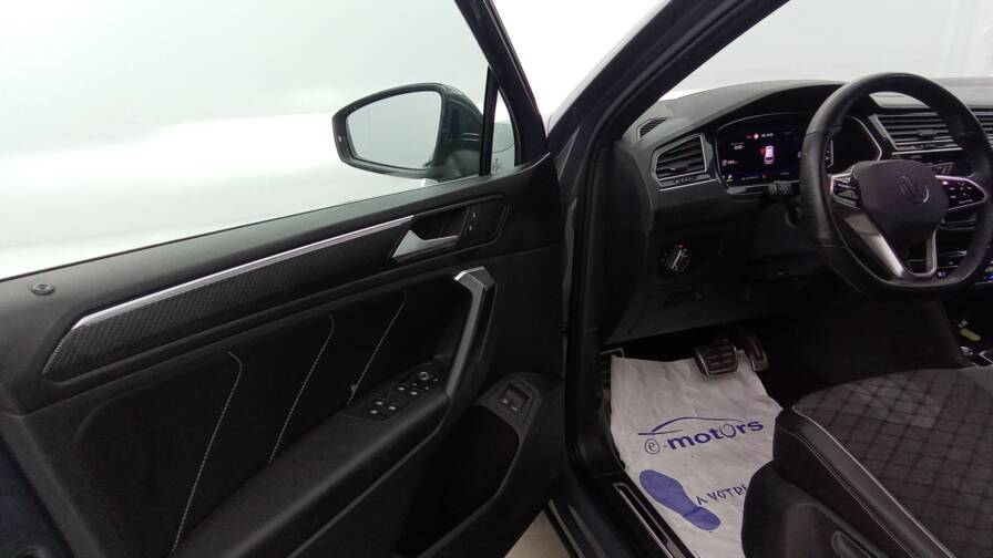 Mandataire Automobile occasion, recherche de Volkswagen Tiguan-ehybrid-245-dsg6-r-line - E-Motors