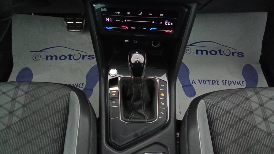 Mandataire Automobile occasion, recherche de Volkswagen Tiguan-ehybrid-245-dsg6-r-line - E-Motors