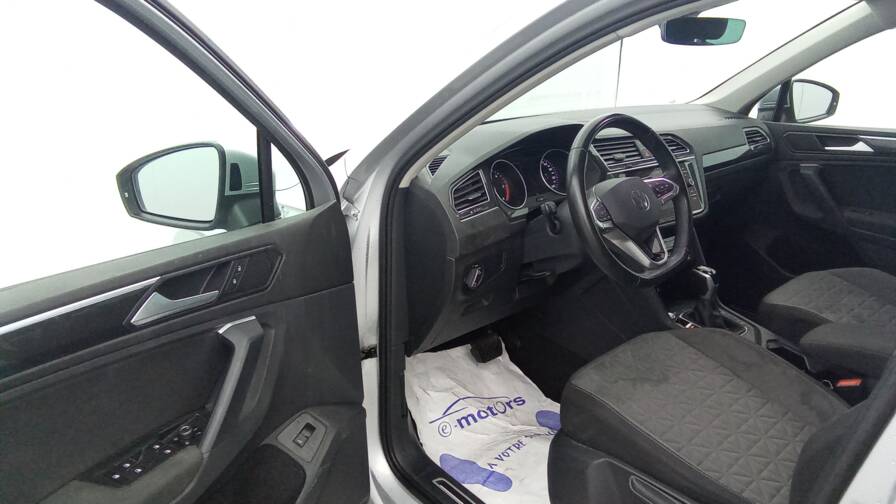 Mandataire Automobile occasion, recherche de Volkswagen Tiguan-tdi-150-dsg7-plus-cam-ra-plus-clim-auto - E-Motors