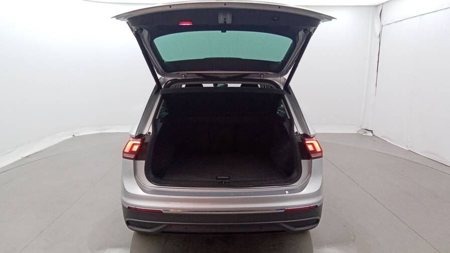 Mandataire Automobile occasion, recherche de Volkswagen Tiguan-tdi-150-dsg7-plus-cam-ra-plus-clim-auto - E-Motors