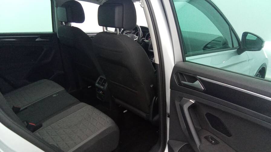 Mandataire Automobile occasion, recherche de Volkswagen Tiguan-tdi-150-dsg7-plus-cam-ra-plus-clim-auto - E-Motors