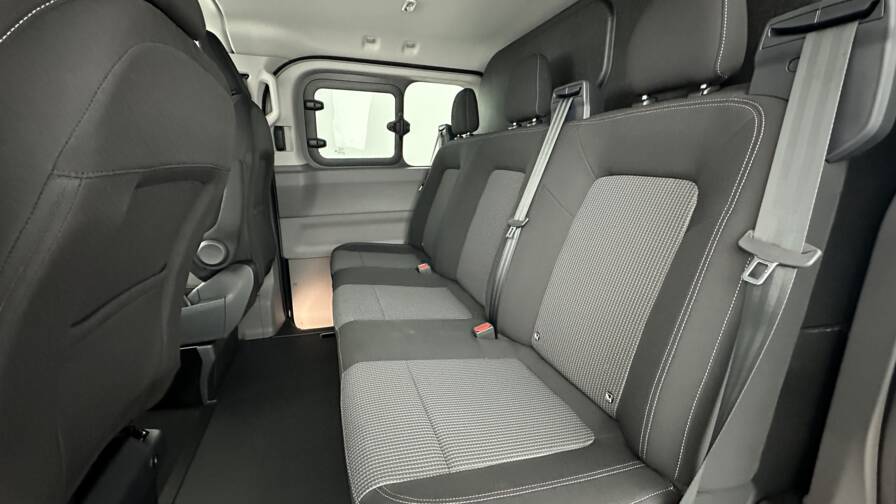 Mandataire Automobile neuf, recherche de Volkswagen Transporter-procab-t7-l1h1-2-0-tdi-170ch-business-bva8 - E-Motors