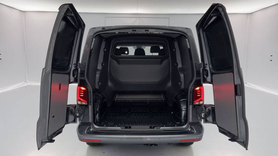 Mandataire Automobile neuf, recherche de Volkswagen Transporter-t6-1-procab-l1-2-0-tdi-150ch-business-plus-dsg7 - E-Motors