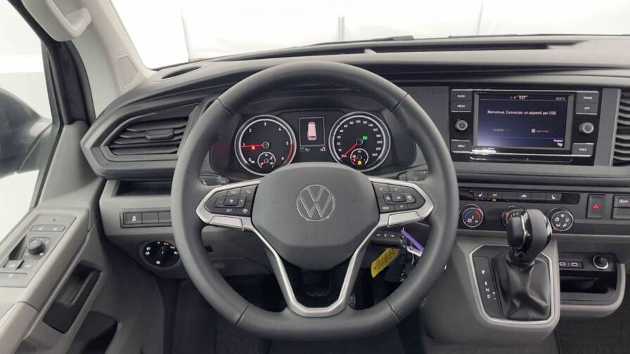 Mandataire Automobile neuf, recherche de Volkswagen Transporter-t6-1-procab-l1-2-0-tdi-150ch-business-plus-dsg7 - E-Motors