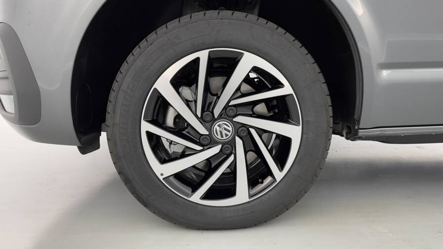 Mandataire Automobile occasion, recherche de Volkswagen Transporter-t-6-1-procab-l1-2-0-tdi-150ch-business-plus-dsg7 - E-Motors