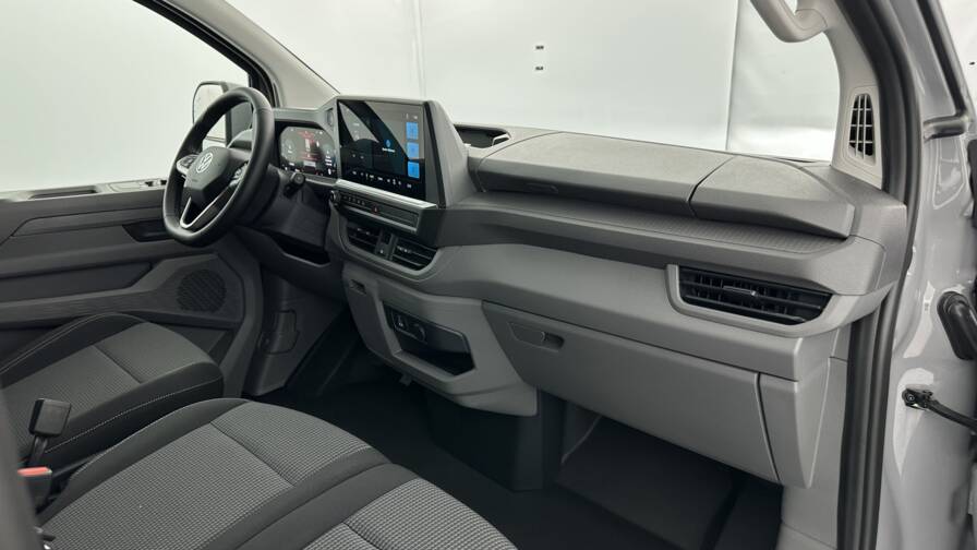 Mandataire Automobile neuf, recherche de Volkswagen Transporter-t7-l1h1-2-0-tdi-150ch-business-bva8 - E-Motors