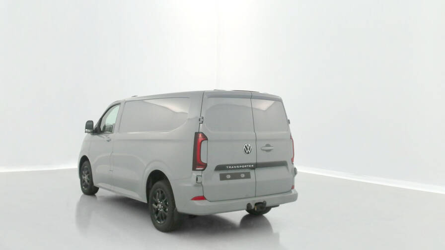 Mandataire Automobile neuf, recherche de Volkswagen Transporter-t7-l1h1-2-0-tdi-150ch-business-bva8 - E-Motors