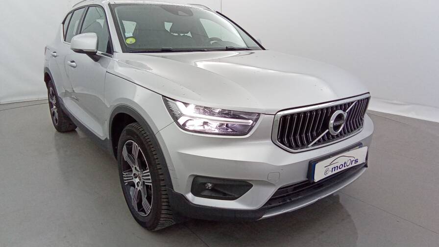 Mandataire Automobile occasion, recherche de Volvo Xc40-d3-adblue-150-ch-geartronic-8-inscription - E-Motors