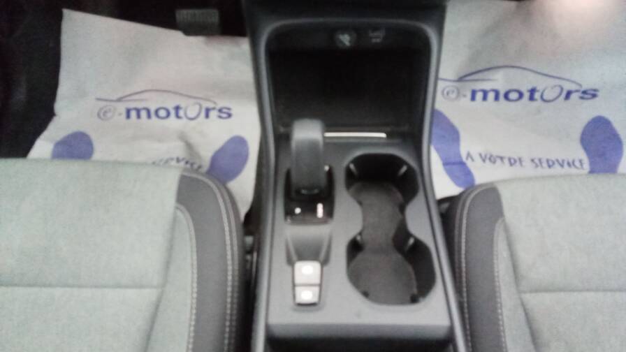 Mandataire Automobile occasion, recherche de Volvo Xc40-t4-recharge-129-plus-82-dct7-inscription-plus-pdc-av - E-Motors