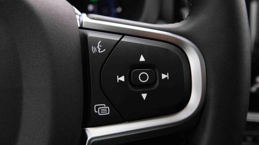 Mandataire Automobile neuf, recherche de Volvo Xc60-2-0-t6-phev-awd - E-Motors