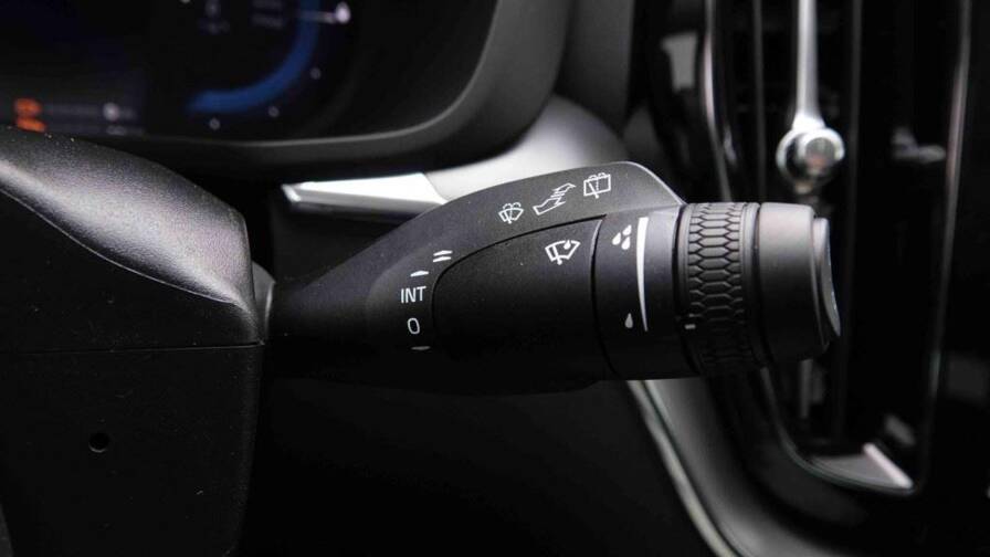 Mandataire Automobile neuf, recherche de Volvo Xc60-2-0-t6-phev-awd - E-Motors