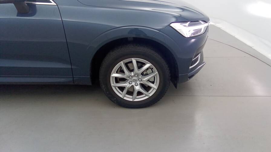 Mandataire Automobile occasion, recherche de Volvo Xc60-t8-recharge-awd-303-ch-plus-87-ch-geartronic-8-executive-plus-360-plus-hayon-lectrique - E-Motors