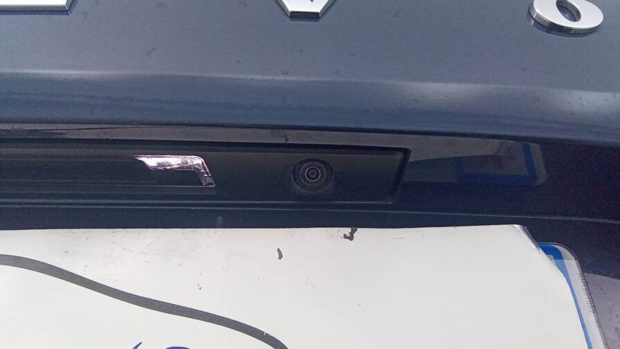 Mandataire Automobile occasion, recherche de Volvo Xc60-t8-recharge-awd-303-ch-plus-87-ch-geartronic-8-executive-plus-360-plus-hayon-lectrique - E-Motors