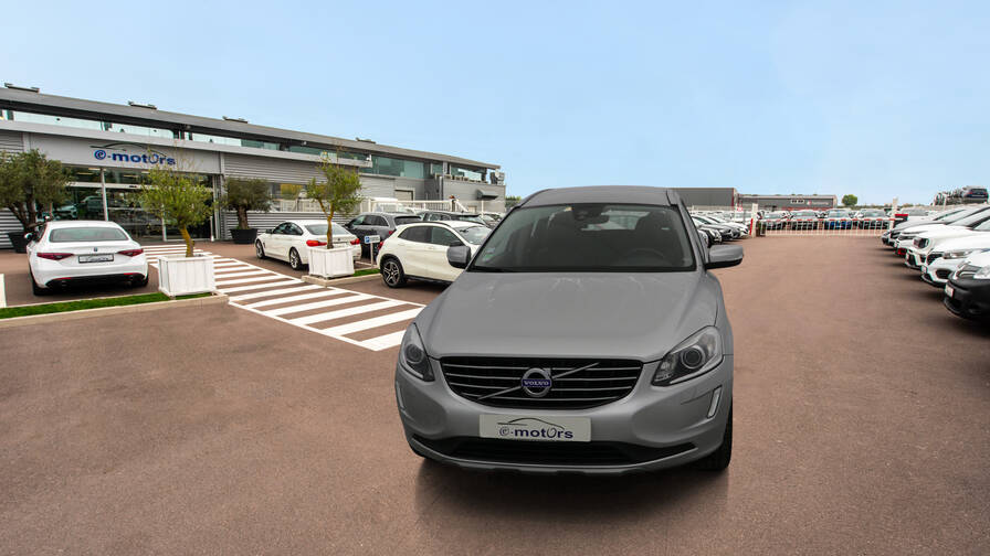 Avis-mandataire-auto-Emotors-Volvo-Xc60-D3-150-ch-summum-geartronic-a.