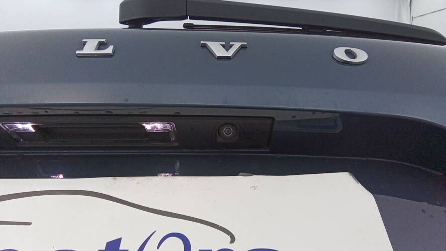 Mandataire Automobile occasion, recherche de Volvo Xc60-t6-recharge-awd-253-plus-87-geartronic-8-start-plus-cuir-plus-toit - E-Motors