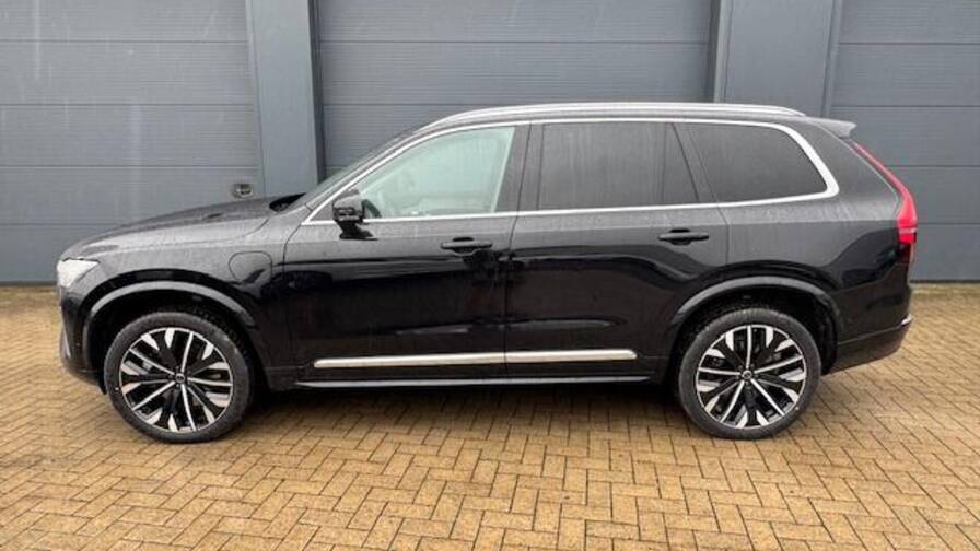 Mandataire Automobile neuf, recherche de Volvo Xc90-t8-awd-hybride-rechargeable-455-geartronic-8-7pl-ultra-style-chrome - E-Motors