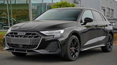 AUDI A3 SPORTBACK A3 Sportback TFSI e Hybride Rechargeable 272 S Tronic 6 S Line +Toit +JA Sport