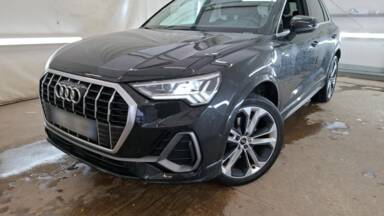 AUDI Q3 Q3 45 TFSIe 245 S tronic 6 S line +Sièges avant électriques +Jantes 20" +Hayon motorisé