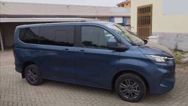 FORD TOURNEO CUSTOM Tourneo Custom 320 L1H1 2.0 EcoBlue 150 Titanium +Alarm +Crochet d'attelage