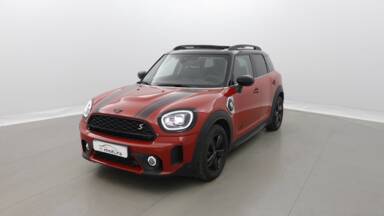 MINI COUNTRYMAN F60 LCI Countryman 125-95 ALL4 Cooper SE Premium Plus + Cuir à mémoires + Toit